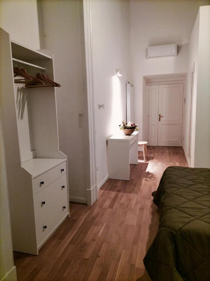 B&B Ma.Li. Νάπολη Εξωτερικό φωτογραφία